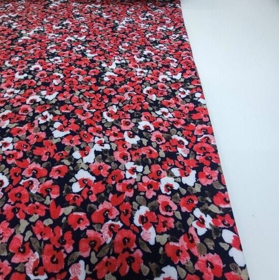Sezon Çiçekler Viskon Kumaş Kırmızı