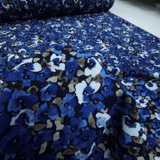 Sezon Çiçekler Viskon Kumaş Mavi