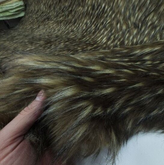 Benekli Kürk Kumaş