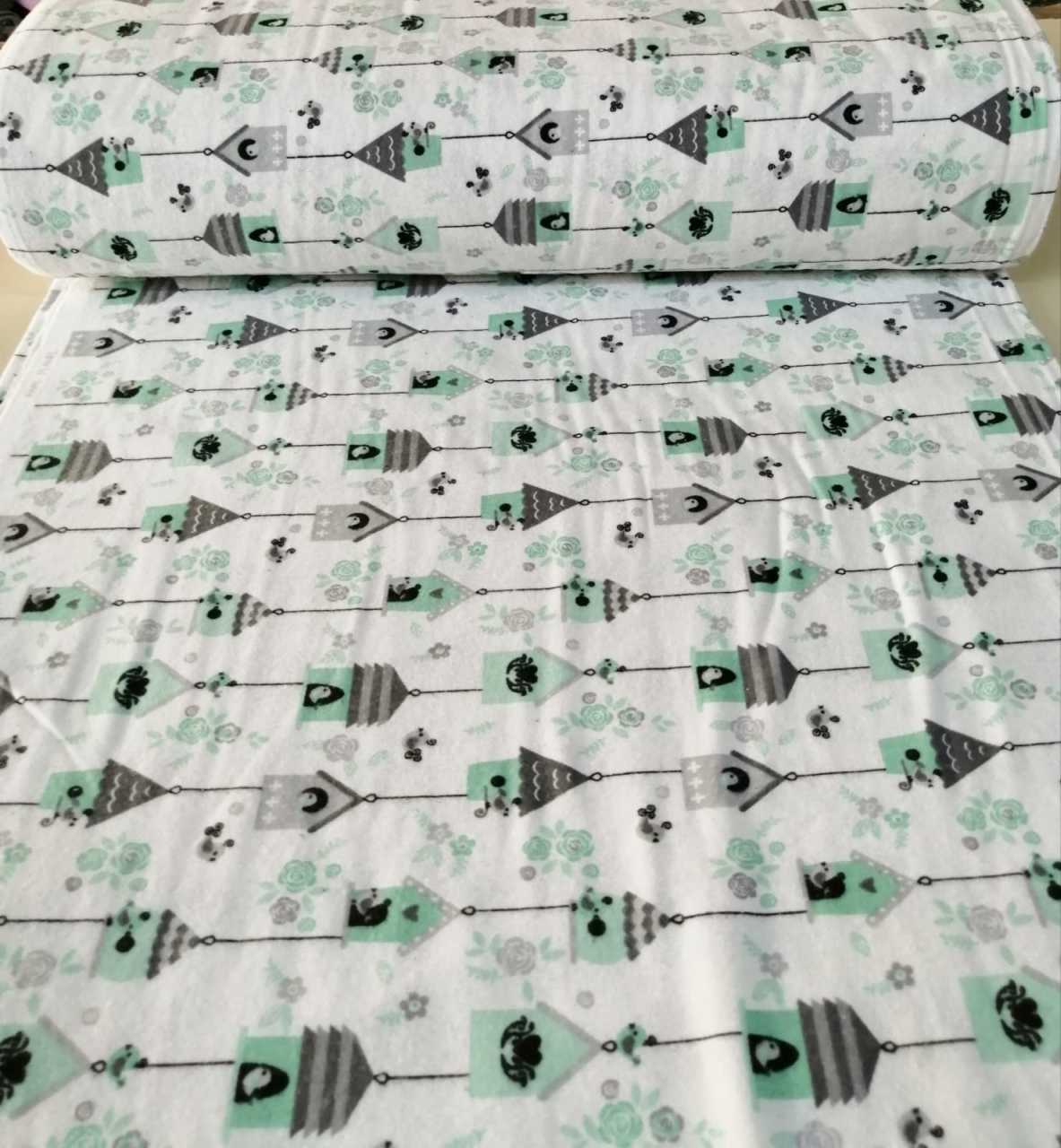 Kuş yuvası su yeşili pazen kumaş