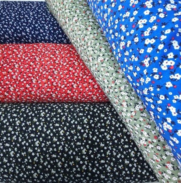 Minik Çiçekler Viskon Kumaş