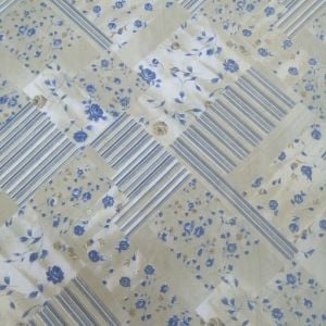 Desenli Krep Mavi Çiçekler