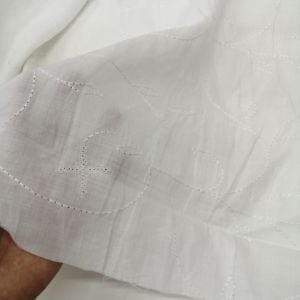 Nakışlı Keten Kumaş (Defolu toz lekeli)