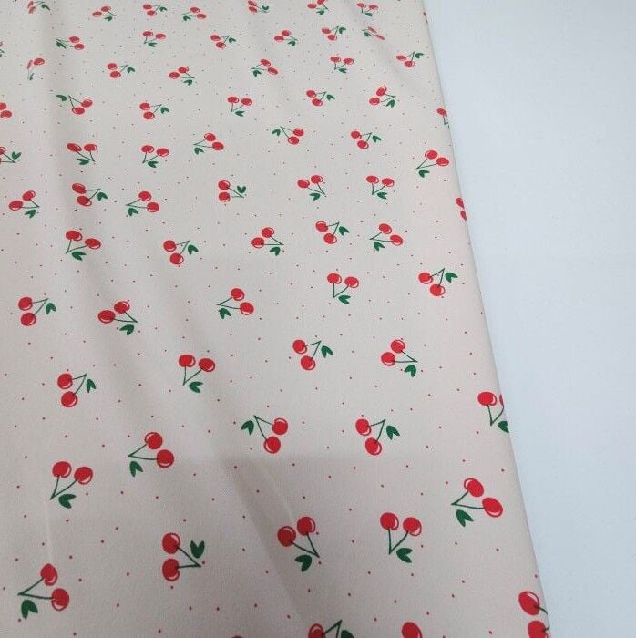 Meyve Şöleni Double Kumaş Kirazlar Bej