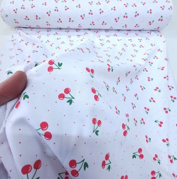 Meyve Şöleni Poplin Kumaş Kirazlar Kırmızı