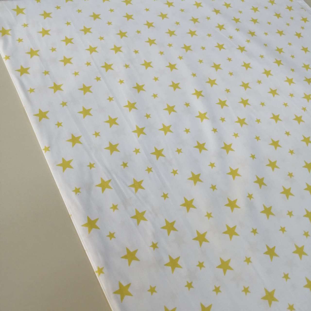 Yıldızlar Açık Zemin sarı