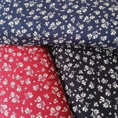 Krem Papatyalı Viskon Kumaş