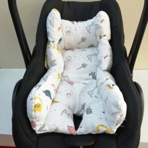 Dinolar Puset Örtüsü ve Minderi