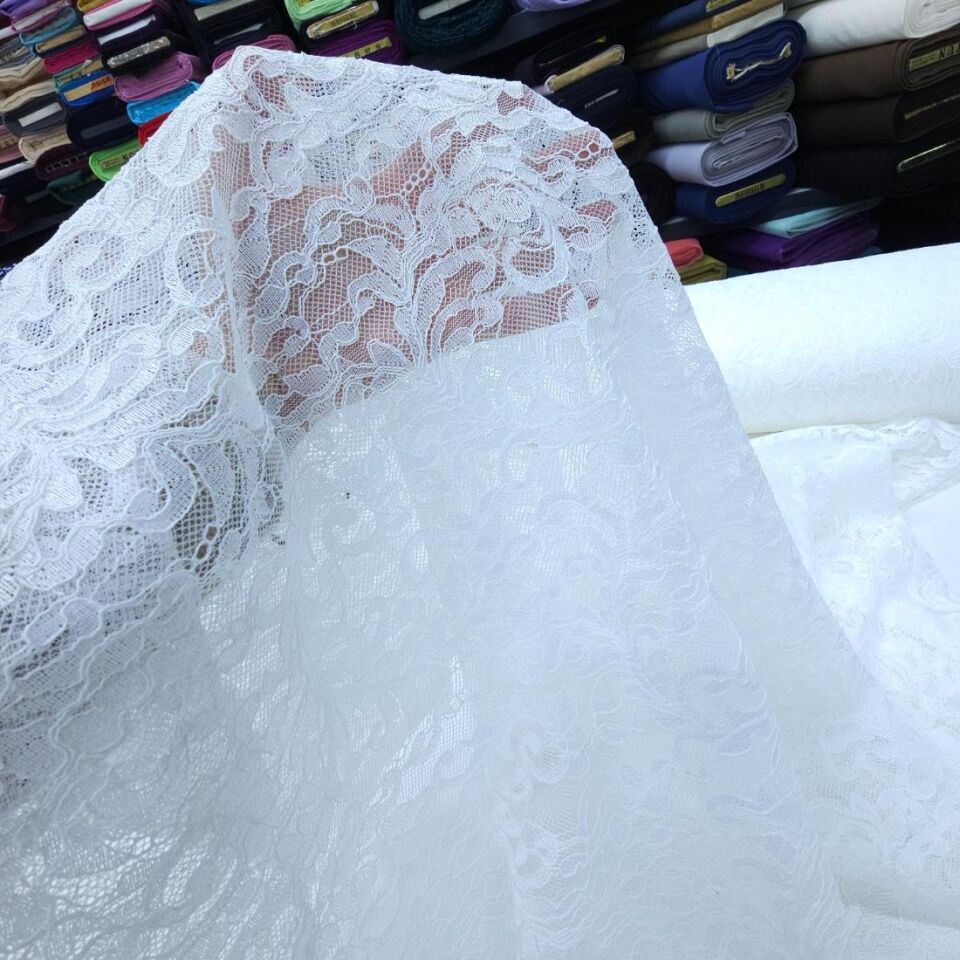 Kırık Beyaz Lüks Kordineli Dantel