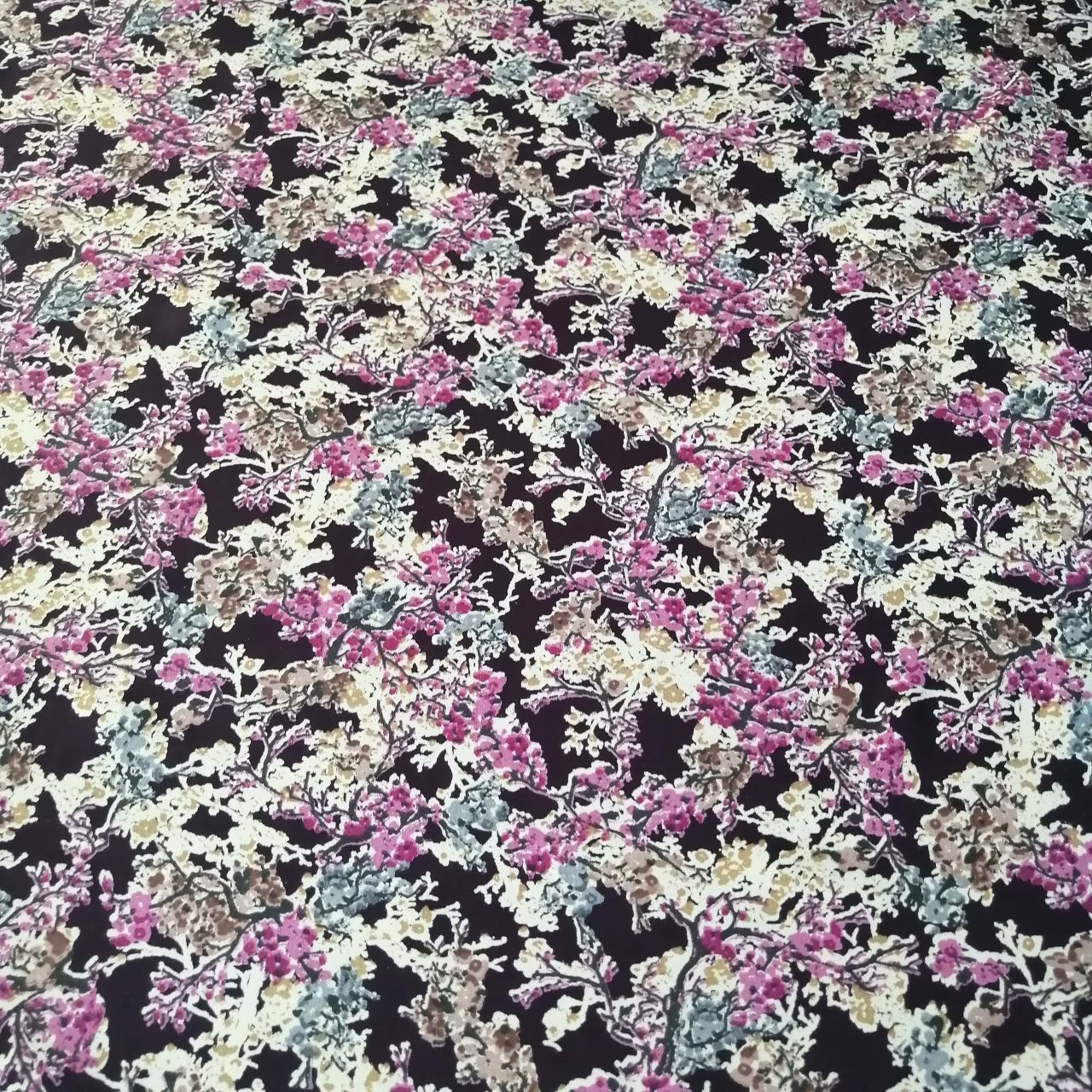 Ağaçlar Pembe Viskon Kumaş