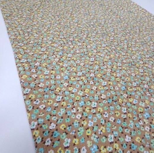 Bej Mutluluk Gofre Kumaş