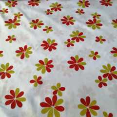 Papatyalar Poplin Kumaş kırmızı