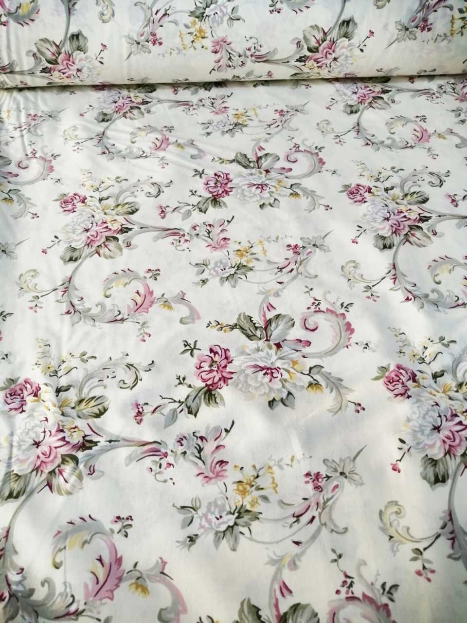 Soft Çiçekler Poplin Kumaş pembe