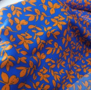 Moda Yapraklar Viskon Kumaş mavi