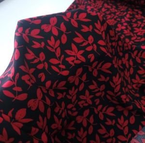 Moda Yapraklar Viskon Kumaş kırmızı