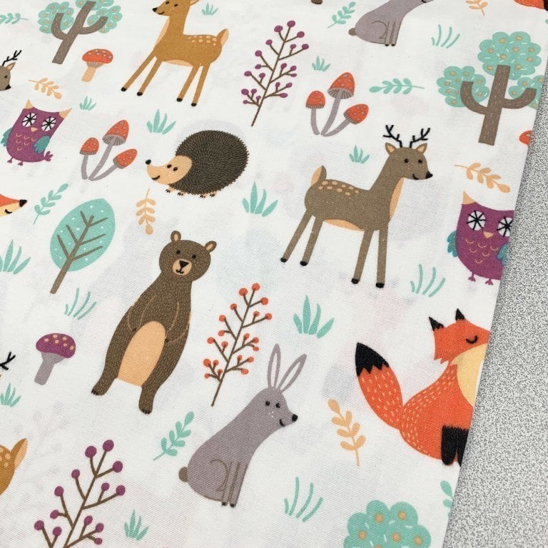 Neşeli orman pazen kumaş