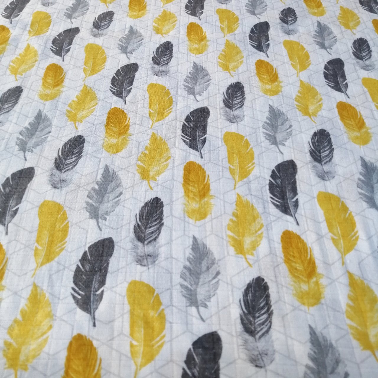 Tüyler müslin bezi sarı