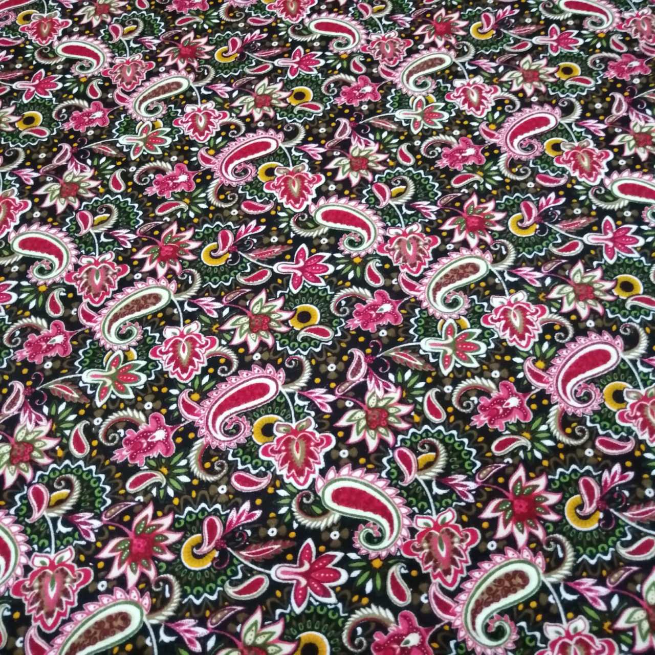 Şal Desenli Divitin Pazen kırmızı