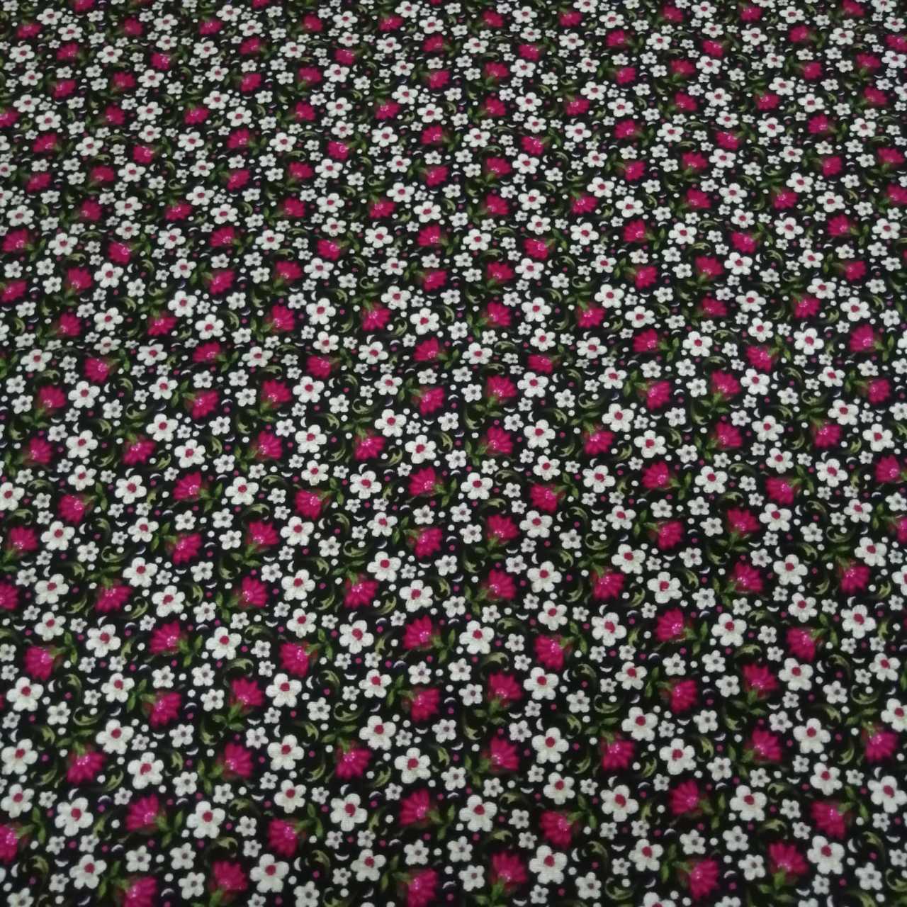 Kibar Çiçekler Divitin Pazen Kumaş pembe