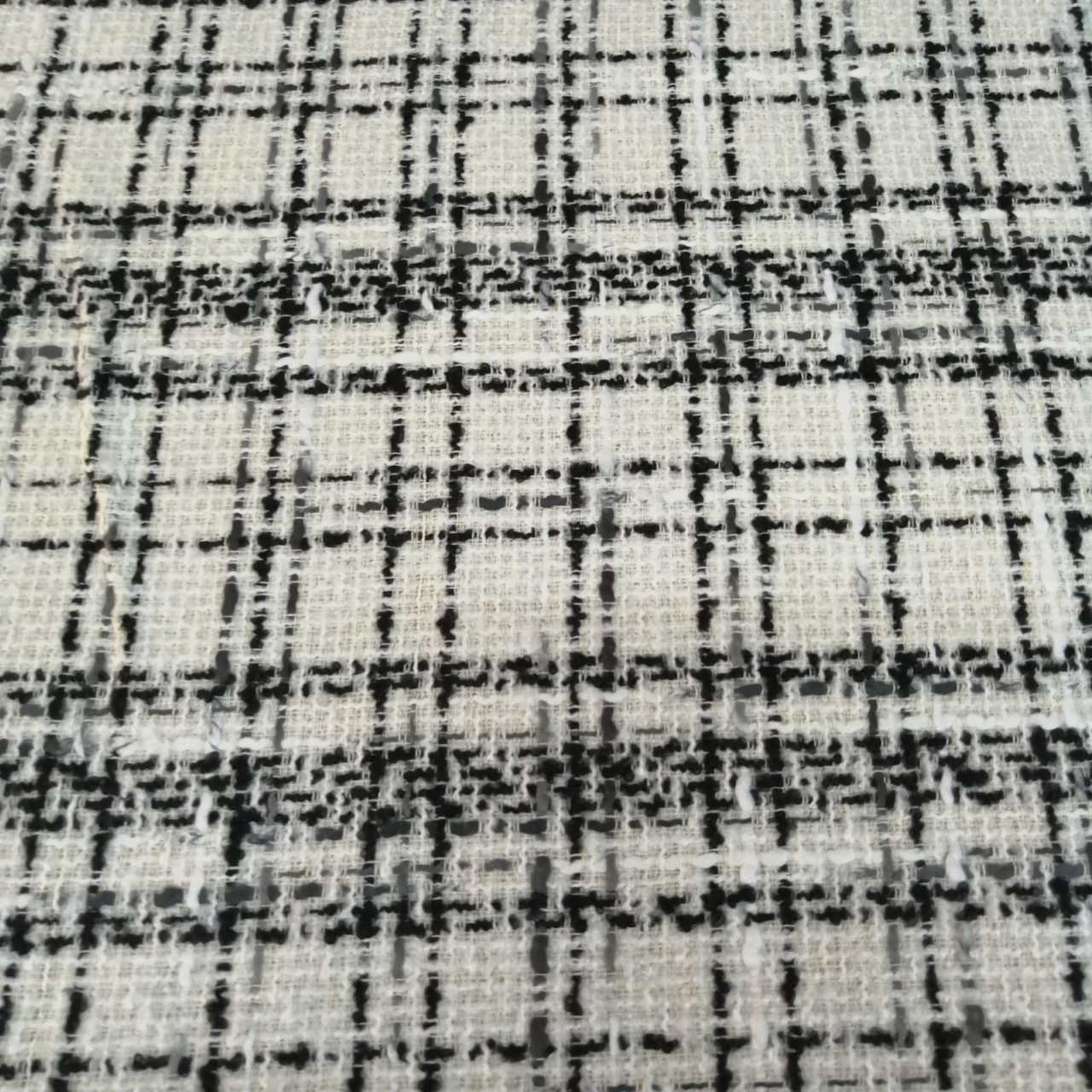 Şanel Kumaş Siyah Çizgili