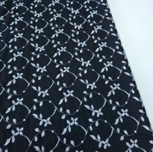 Sarmaşık Nakışlı Kumaş