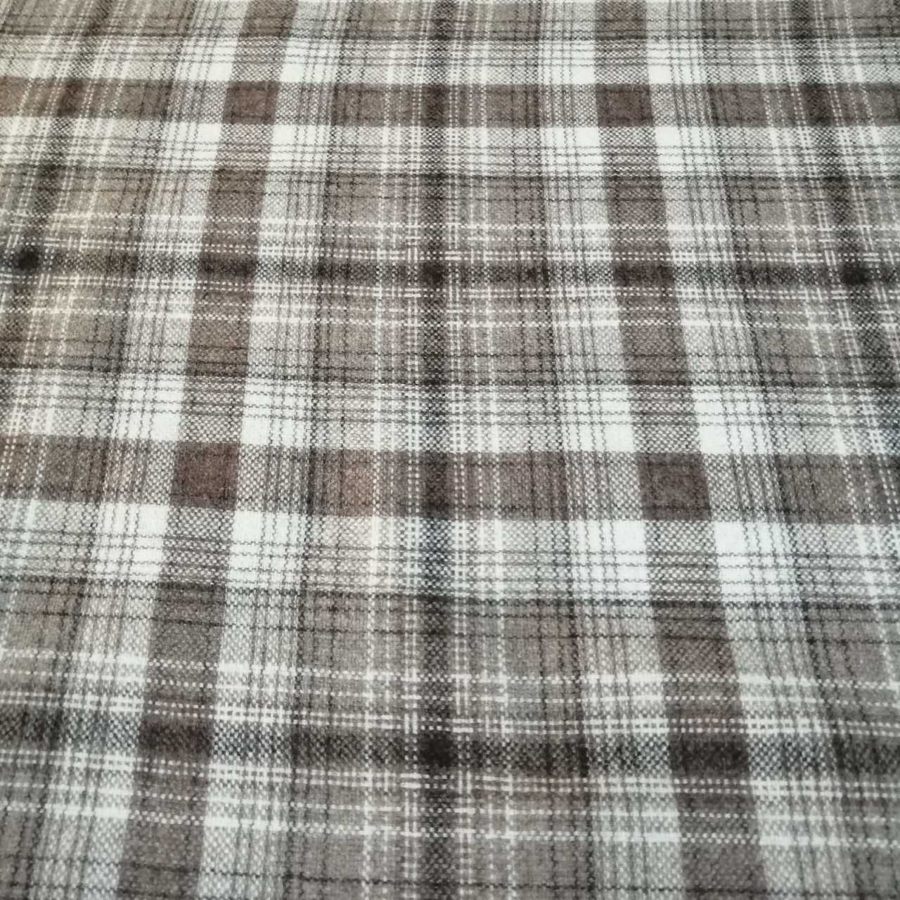 İpekiş Yünlü Ekose açık kahve