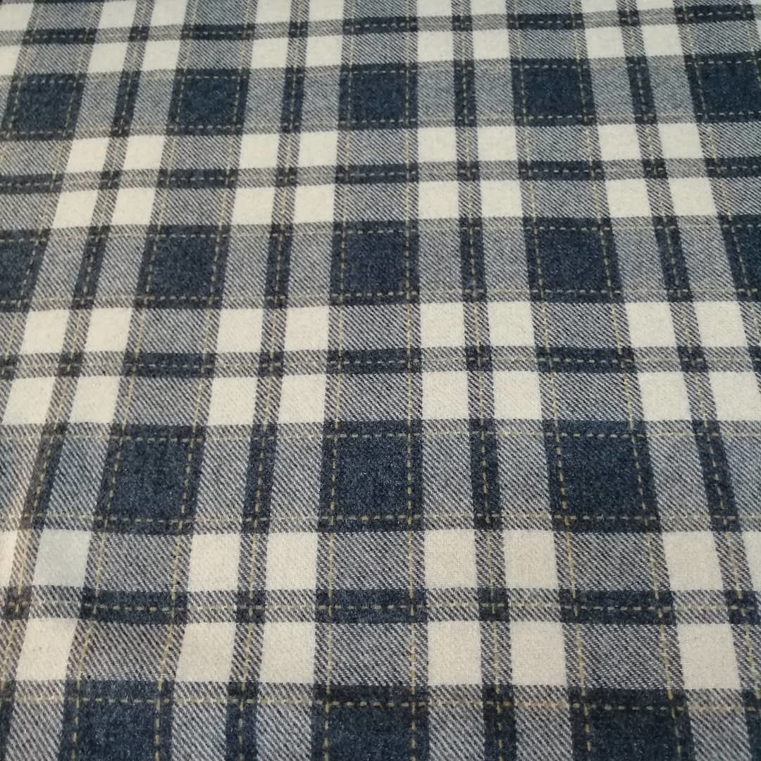 İpekiş Yünlü Ekose mavi