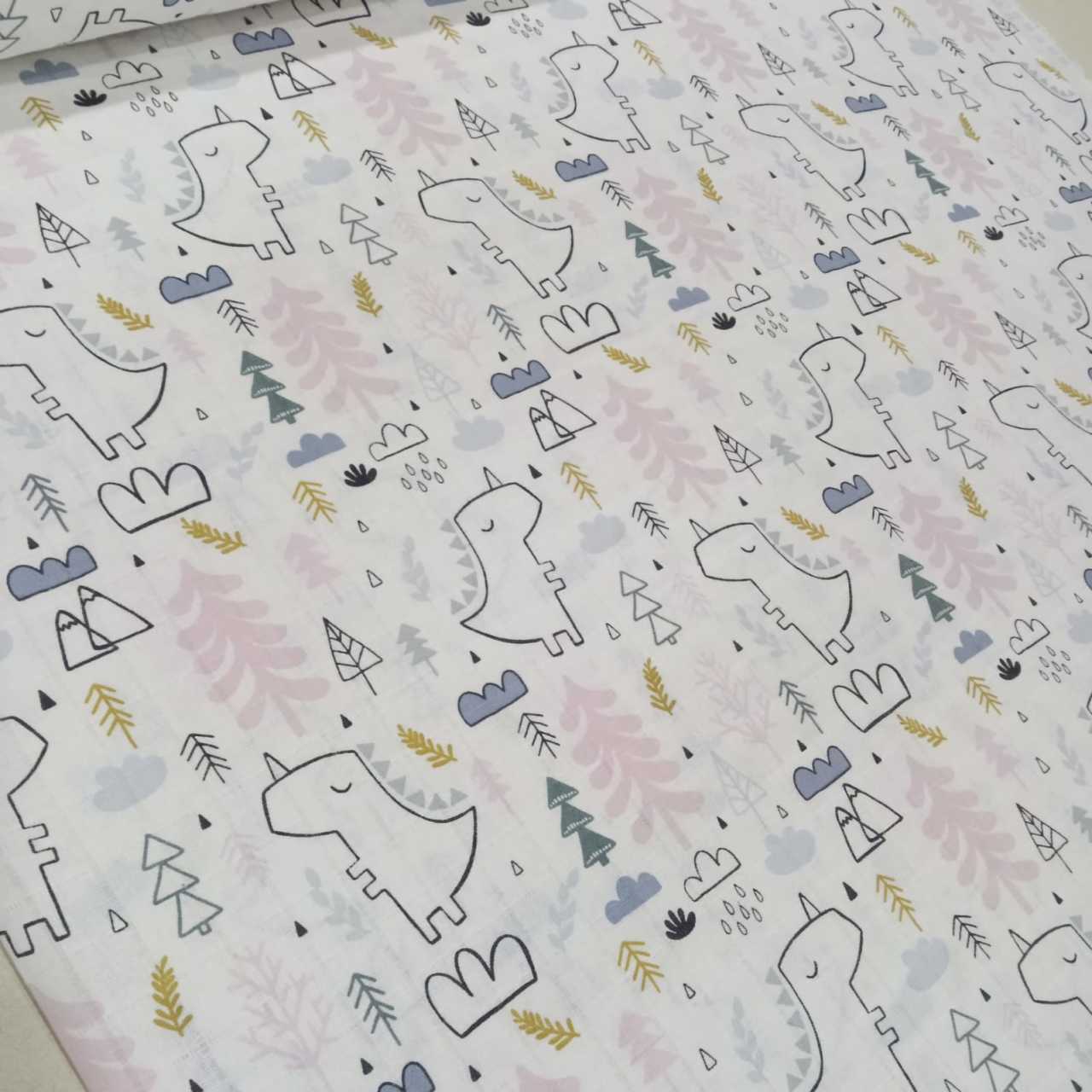 Çizgi Dinolar Pembe Müslin Bezi