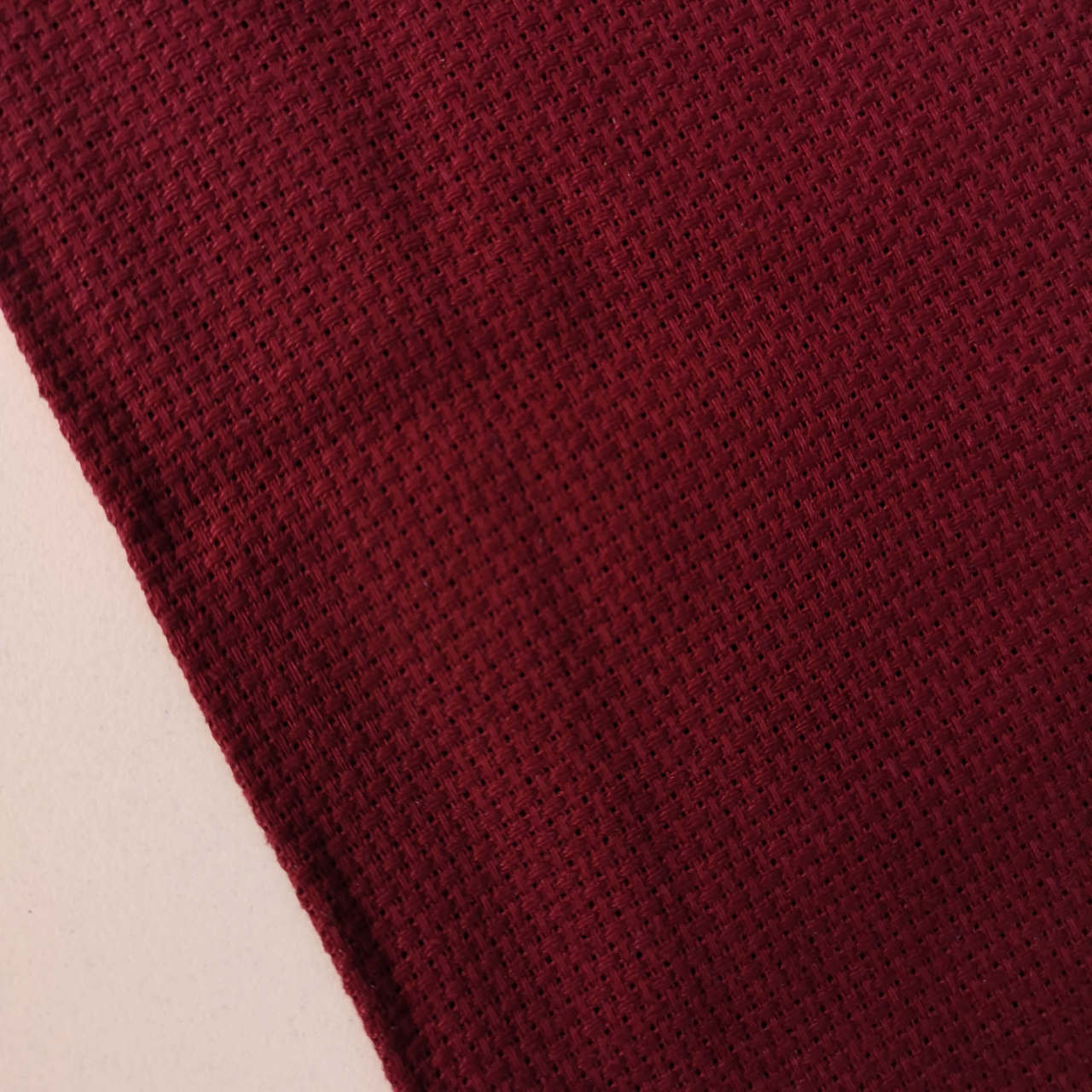 Bordo Etamin Kumaş