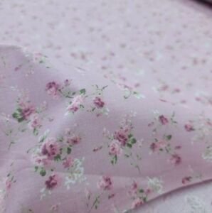 Küçük Çiçekler Poplin Kumaş pembe