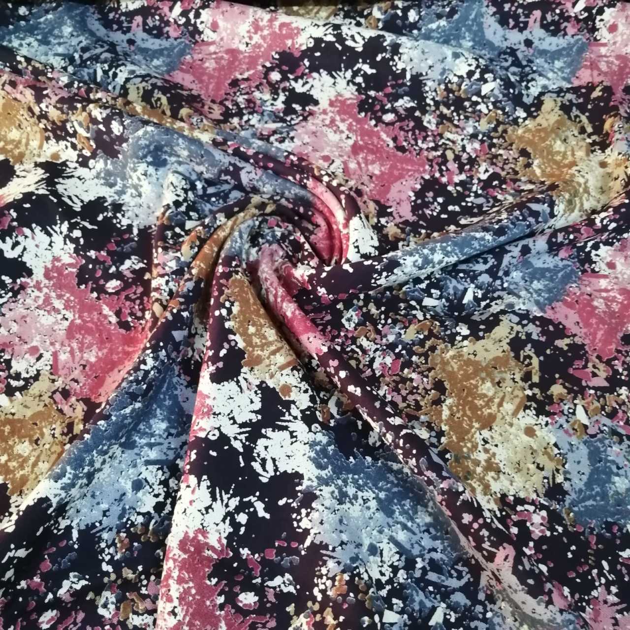 Batik Desen Soft Viskon Kumaş