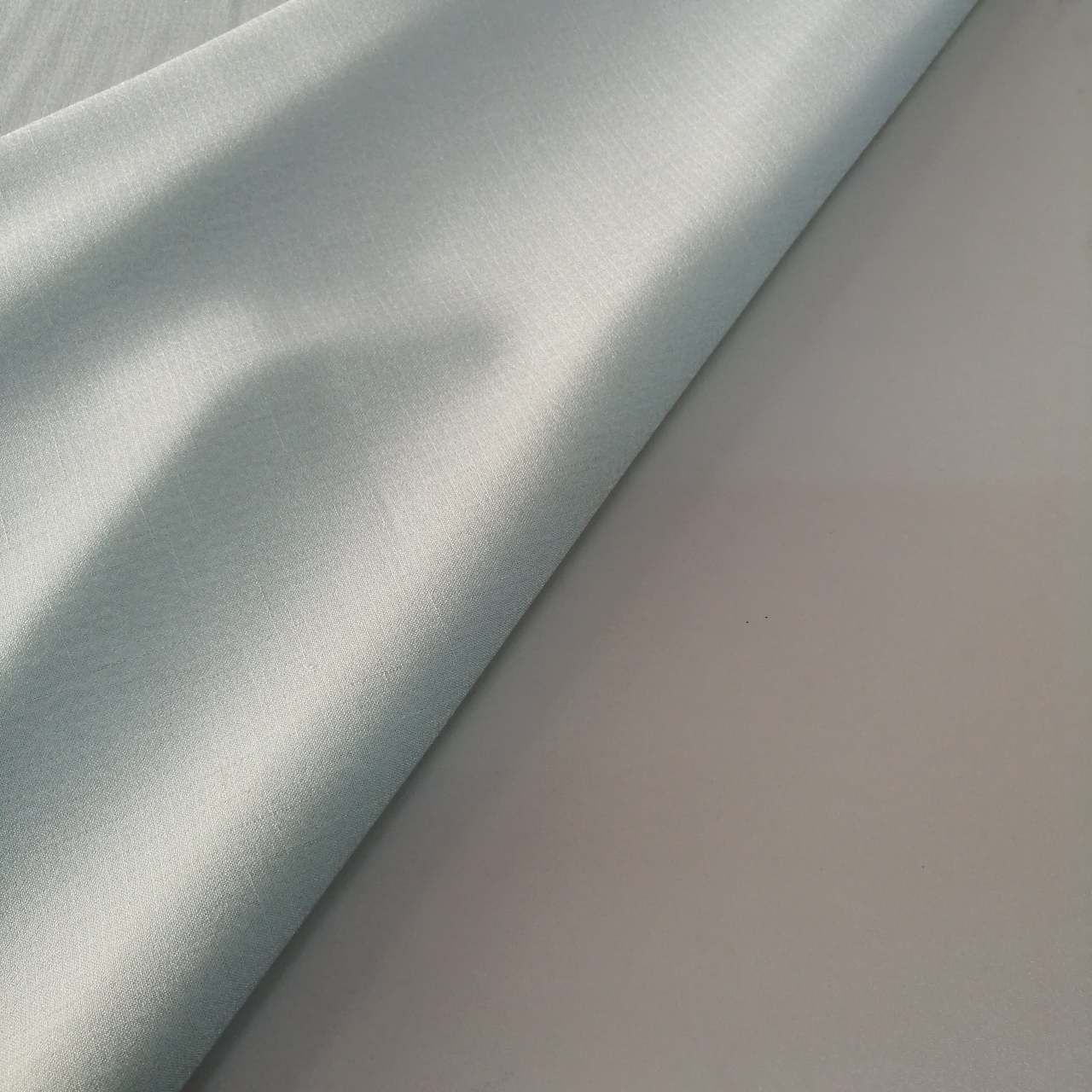 Uçuk Yeşil Jabu Keten