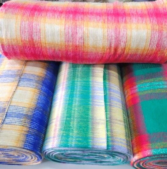 Kaşmir Buklet Kumaş Kırçıl Ekose