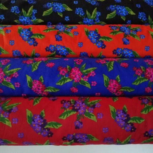 Toplu Çiçekler Divitin Pazen Kumaş