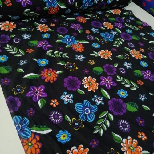 Bahar Çiçekleri Divitin Pazen Kumaş