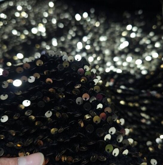 Pullu Kadife Kumaş Gold