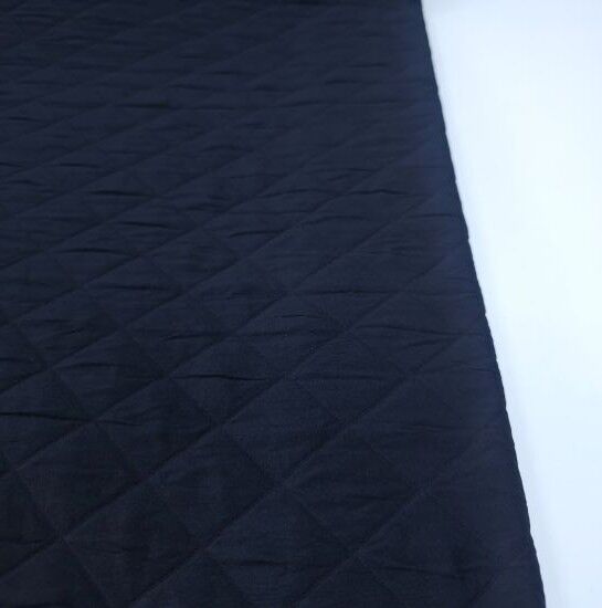 Giyimlik Kapitone Kumaş Siyah