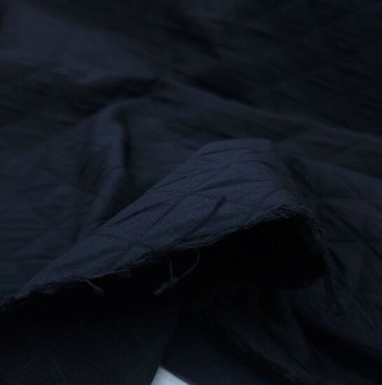 Giyimlik Kapitone Kumaş Siyah